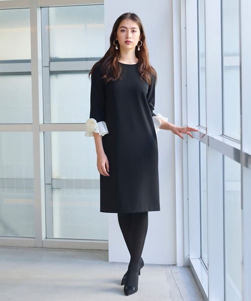 Audire ワンピース Audie a Muses ワンピース フラワーモチーフスリーブワンピース