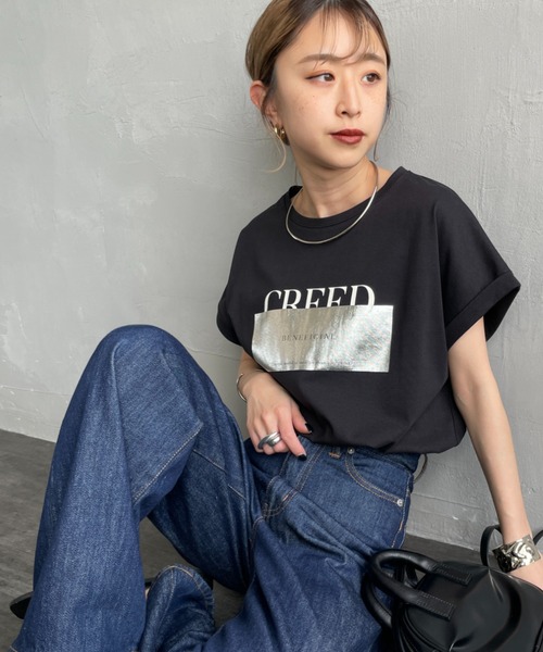 tシャツ 「MAISON DE L'ALLURE/メゾンドゥラリュール」 箔ラバーロゴプリントＴシャツ レディース
