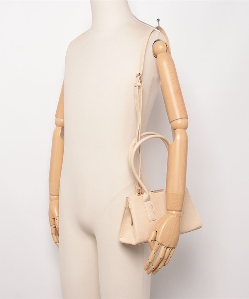 【mybae】ミニベルトバッグ mybae ハンドバッグ ミニベルトバッグ : ZOZOTOWN Yahoo!店