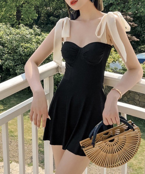 deux amour 水着 バイカラー肩ひもリボンワンピース水着