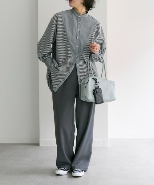 ear PAPILLONNER（イア パピヨネ） カードケース 「本革」Dパーツ縦型