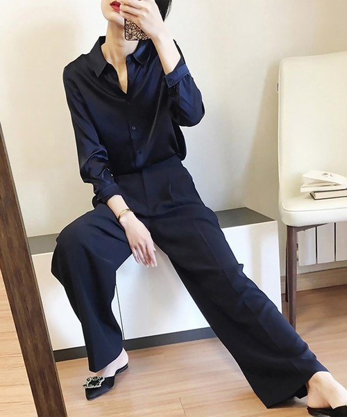 未使用✨Beige, ベイジ バックサテンシャツ ブラウス ネイビー 2 blackdia ocean（ブラックダイヤオーシャン） ブラウス シャツ