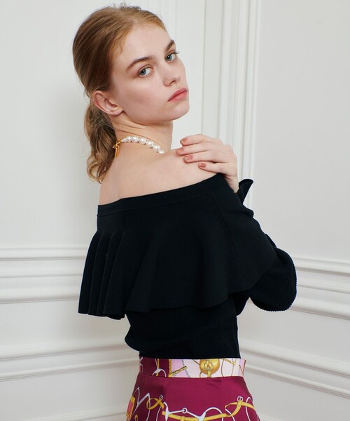 ニット セーター 「LOULOU WILLOUGHBY」ラッフルオフショルプルオーバー レディース LOULOU WILLOUGHBY ニット セーター 「LOULOU WILLOUGHBY