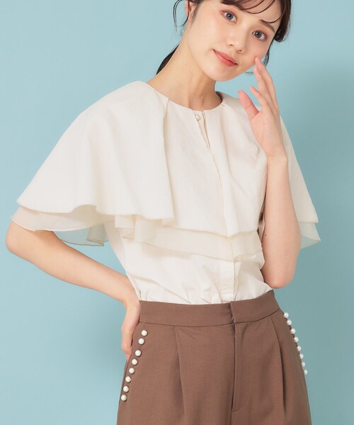 【25SS✨新品】ダブルフリルケープフレアブラウス ソーノ SunaUna（スーナウーナ） ブラウス シャツ 半袖 「2段フリル 」ケープ