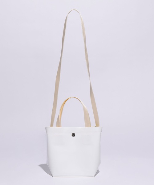 新品、未使用Hロゴ デザイン ショルダーバッグ ホワイト　レア THE ART OF CARRYING ショルダーバッグ バッグ 「THE ART OF CARRYING