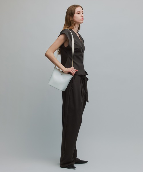 未使用　壁掛け　ハンドクラフト　FOR THE YOUNG AT HEART THE ART OF CARRYING ショルダーバッグ バッグ 「THE ART OF CARRYING