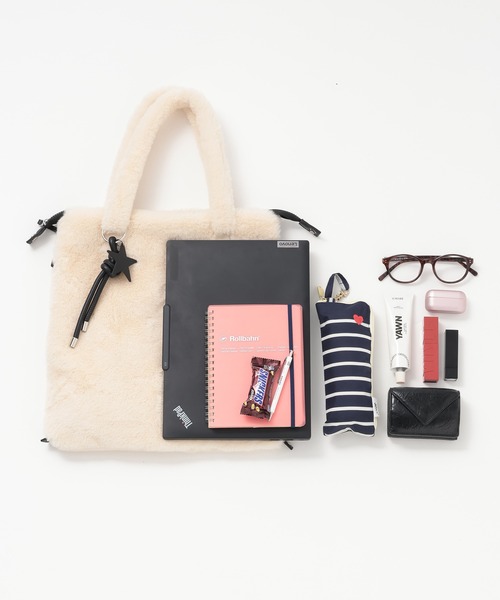 BAYFLOW（ベイフロー） トートバッグ 「A4サイズ収納可能」チャーム