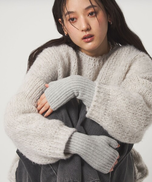 Johnstons of Elgin（ジョンストンズ オブ エルガン） 手袋 「別注