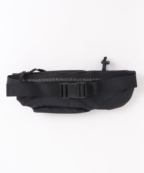 HEAD PORTER（ヘッドポーター） ワンポイントショルダーバッグ