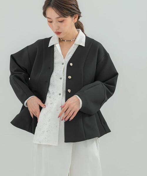 ジャケット ノーカラージャケット 「WEB限定」デザインボタンペプラム