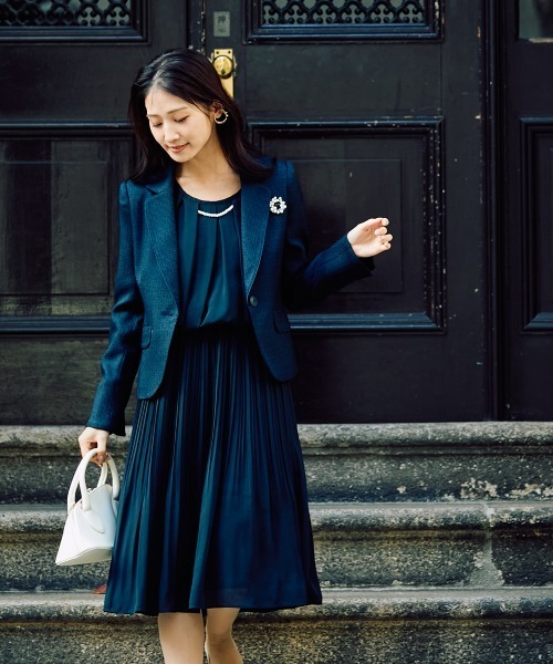 卒業式コーデ　140cm　ジャケットとプリーツワンピース Petitjo（プッチージョ） セットアップ 小さいサイズ 「入学式・卒業式