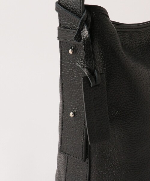 UNITED ARROWSブラック　レザーバッグ　ユニセックス UNITED ARROWS｜ユナイテッドアローズのバッグ（レザー・本革