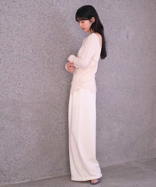 AKTE（アクテ） tシャツ バックラウンドリラックスプルオーバー