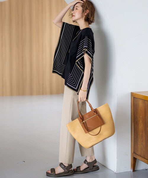 23区（ニジュウサンク） tシャツ 「汗じみ防止加工」スカーフプリント