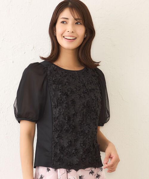 トゥービーシック Tシャツ カットソー 半袖 花 フラワー パール 2 黒 TO BE CHIC（トゥー ビー シック） tシャツ 立体フラワー刺しゅう
