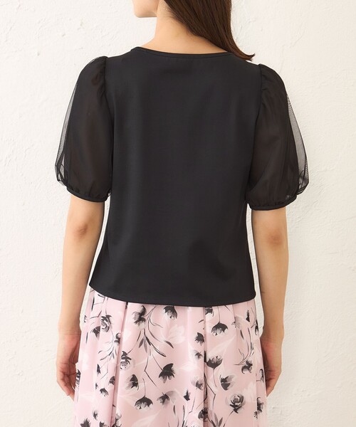 トゥービーシックカットソー TO BE CHIC（トゥー ビー シック） tシャツ 立体フラワー刺しゅう