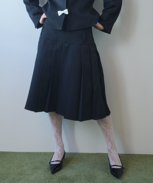 FEKETE レースミディプリーツスカート fekete レースミディプリーツスカート fekete レースミディ