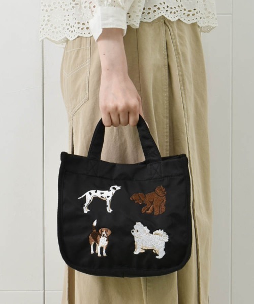 Bleu Bleuet（ブルーブルーエ） トートバッグ ナイロン刺繍ランチ
