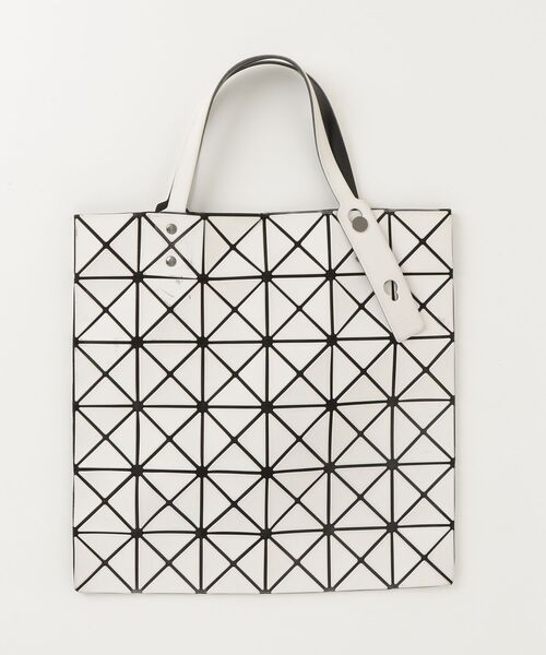 BAO BAO ISSEY MIYAKE ホワイト　ルーセント　トートバッグ BAO ISSEY MIYAKE 「BAO MIYAKE」 ルーセント トートバッグ - ホワイト