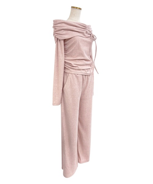 Rose Muse（ロゼミューズ） セットアップ Off shoulder loose set up