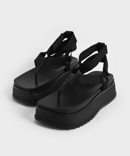 CHARLES ＆ KEITH サンダル ジョス アンクルストラップ フラット