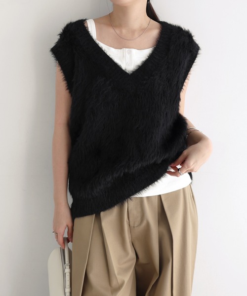 アエレ aere V-neck wool vest Ｖネックベスト V-Neck Wool Vest by AERE Online | THE ICONIC | Australia
