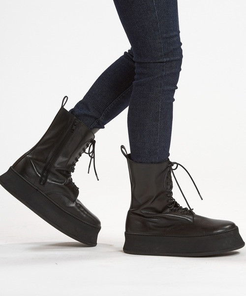 ブーツ 「NO ID.」Cow Leather Platform Lace-Up Boots / カウ レザー プラットフォーム レースアップ ブーツの画像