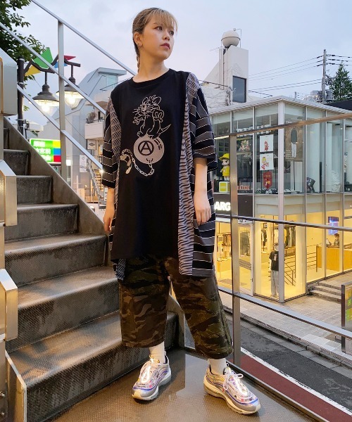 「Candy Stripper」 半袖Tシャツ 2 ブラック レディース