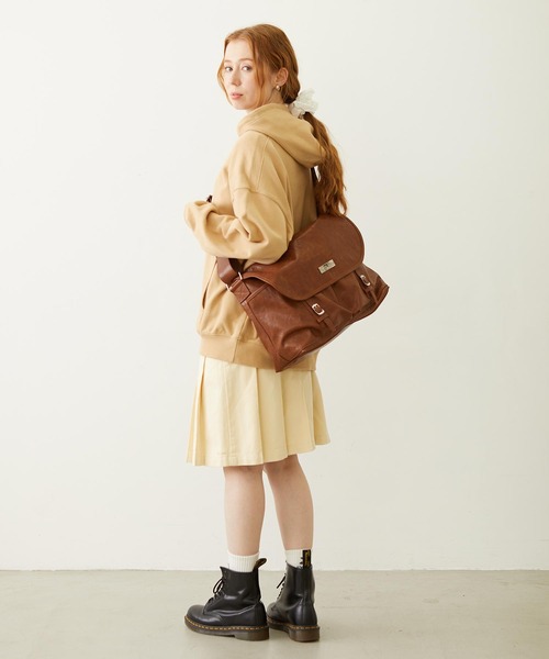 yui★おまけ付き MILKFED. MESSENGER BAG 新品 mini特別編集 MILKFED. SPECIAL BOOK Big Messenger Bag ＃BLACK