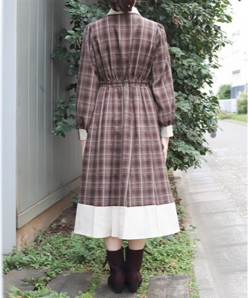 ファム axes femme（アクシーズ ファム） ワンピース ジャボブローチ付ロング