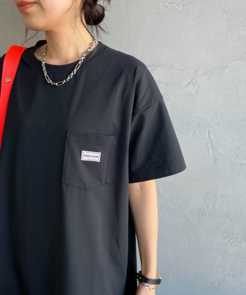 ワンピース 「Marmot/マーモット」 別注 ブランドロゴ バックプリント ワンピースの画像