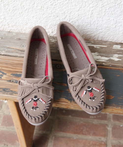 【あー】【箱無価格】Minnetonka モカシン　グレー Minnetonka（ミネトンカ） モカシンシューズ 7h グレー レディース