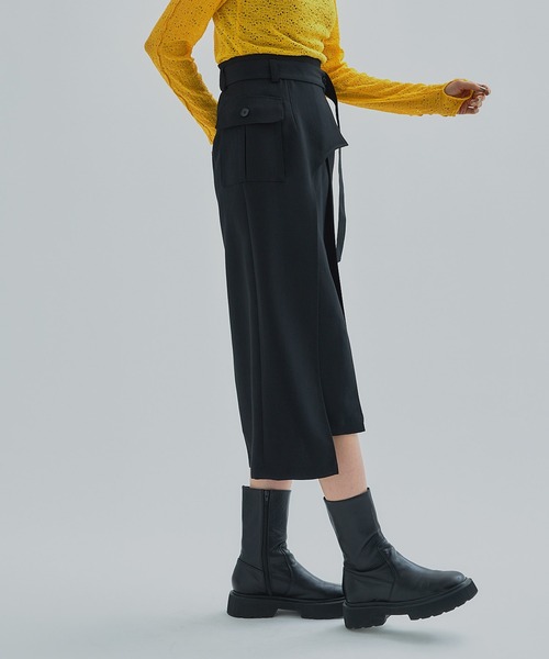 UNITED TOKYO（ユナイテッドトウキョウ） スカート アークライン