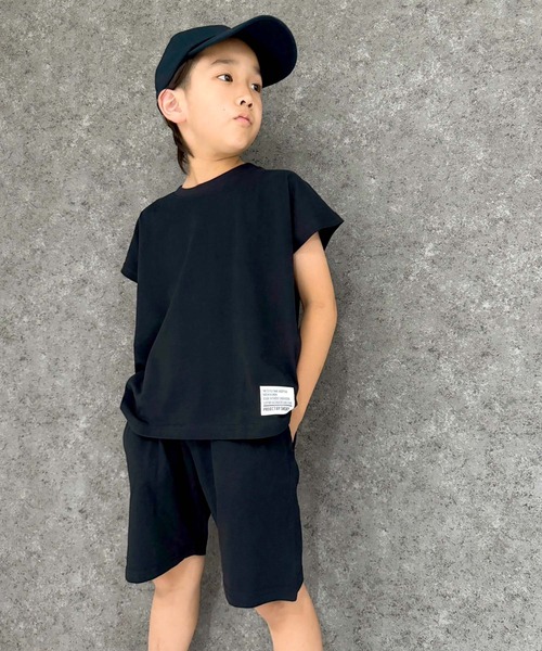 キッズ服 Tシャツとショートパンツセット キッズ服 Tシャツとショートパンツセット
