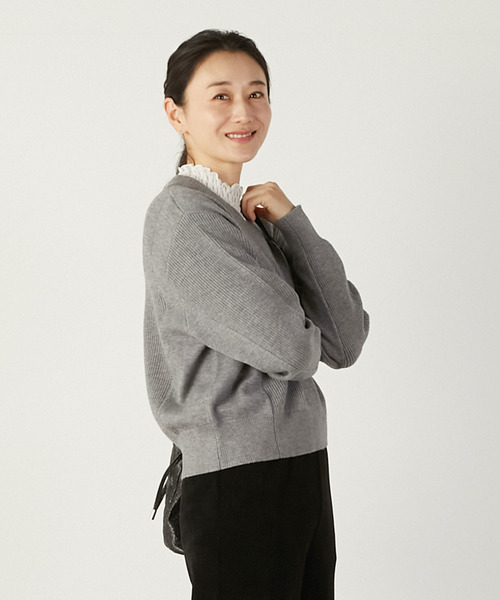 MELROSE - 春15400円新品タグ付き　メルローズ内nota 薄手ニットシルバー切替ニット MELROSE claire ニット セーター 「3者混Vネックプルオーバー