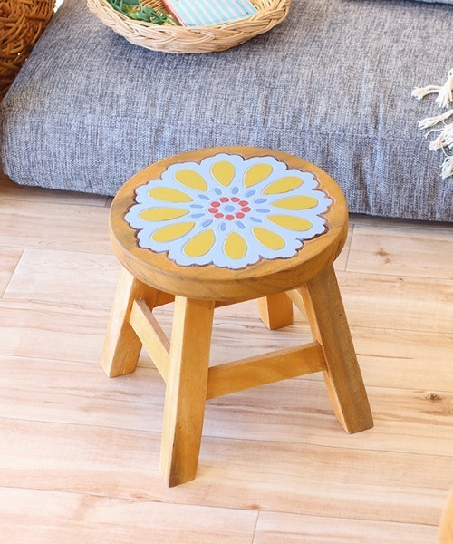 チチカカ（TITICACA） インテリア ラウンドスツールフラワー