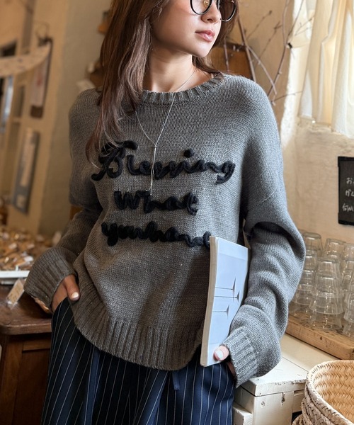 秋セーター♡美品 最高級ライン♡洗えるニットカットソー ロゴプレート付40 秋セーター♡美品 最高級ライン♡洗えるニットカットソー ロゴプレート付40