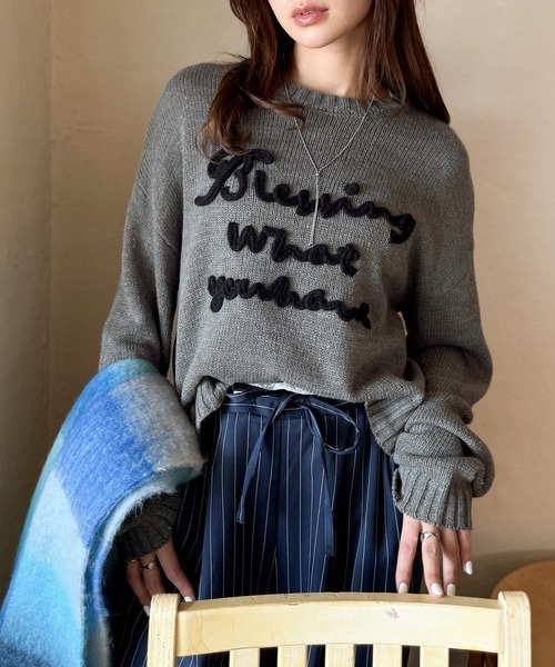 秋セーター♡美品 最高級ライン♡洗えるニットカットソー ロゴプレート付40 秋セーター♡美品 最高級ライン♡洗えるニットカットソー ロゴプレート付40