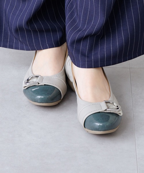 パンプス 「卑弥呼」メタルベルトスニーカーパンプス/653301の画像