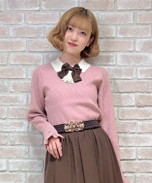 axes femme POETIQUE ニット セーター ブローチ付バイカラー襟ニット