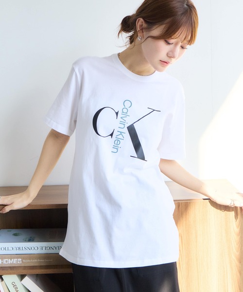 Calvain  ブランドネームデザイン　カットソー ワンピース　T Calvin Klein（カルバン・クライン） tシャツ 「Calvin Klein/カルバン
