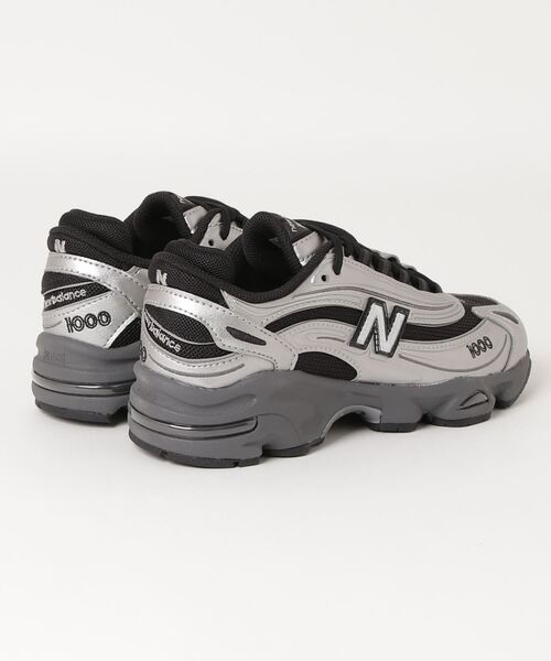 「New Balance」 ローカットスニーカー 24cm シルバー レディースの画像