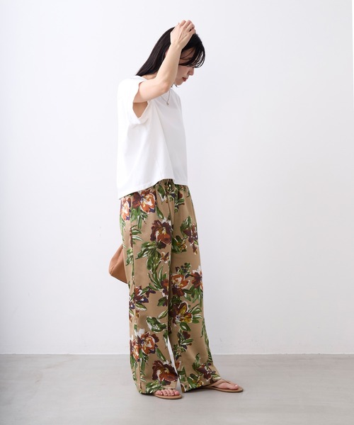 ワイドパンツ パンツ フラワープリントパンツ「2サイズ展開」「セットアップ対応」 レディースの画像