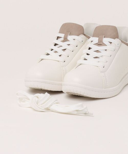 【新品】23区プラットフォームスニーカー　ホワイト✖️ベージュ24センチ　皮 新品】23区プラットフォームスニーカー ホワイト✖️ベージュ24センチ