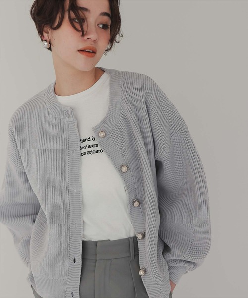 titivate（ティティベイト） カーディガン シルバー釦クルーネック