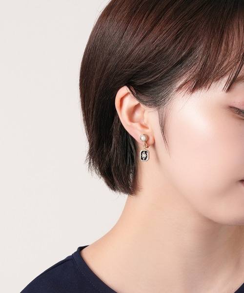 LANVIN en Bleu イヤリング ブラックスクエアイヤリング レディース