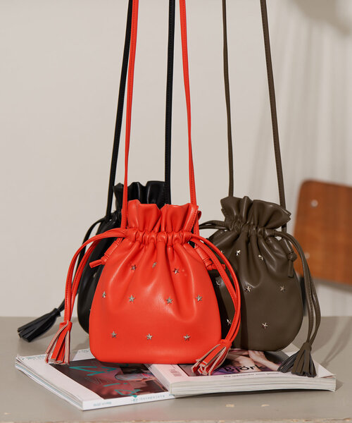 【美品】ピッピシック⭐️かごバッグ 巾着 カラフル ボーダー タッセル CIAOPANIC（チャオパニック） ショルダーバッグ バッグ 星スタッズ