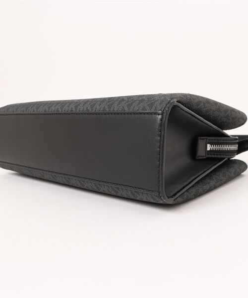 新品 マイケルコース RUTHIE サフィアーノレザー 2way ショルダー 紺