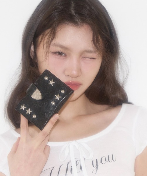 M*e様 7.227 ▲ VICTORIA アコーディオン ケース付 イタリア製 M*e様 7.227 △ VICTORIA アコーディオン ケース付 イタリア製
