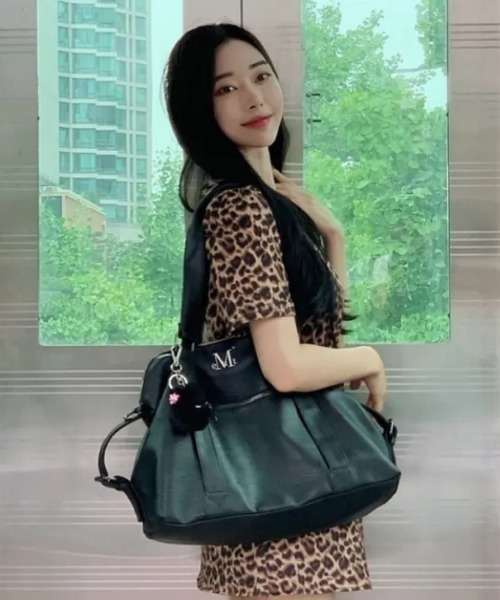 MUCENT（ムセント） ショルダーバッグ バッグ レディース メンズ